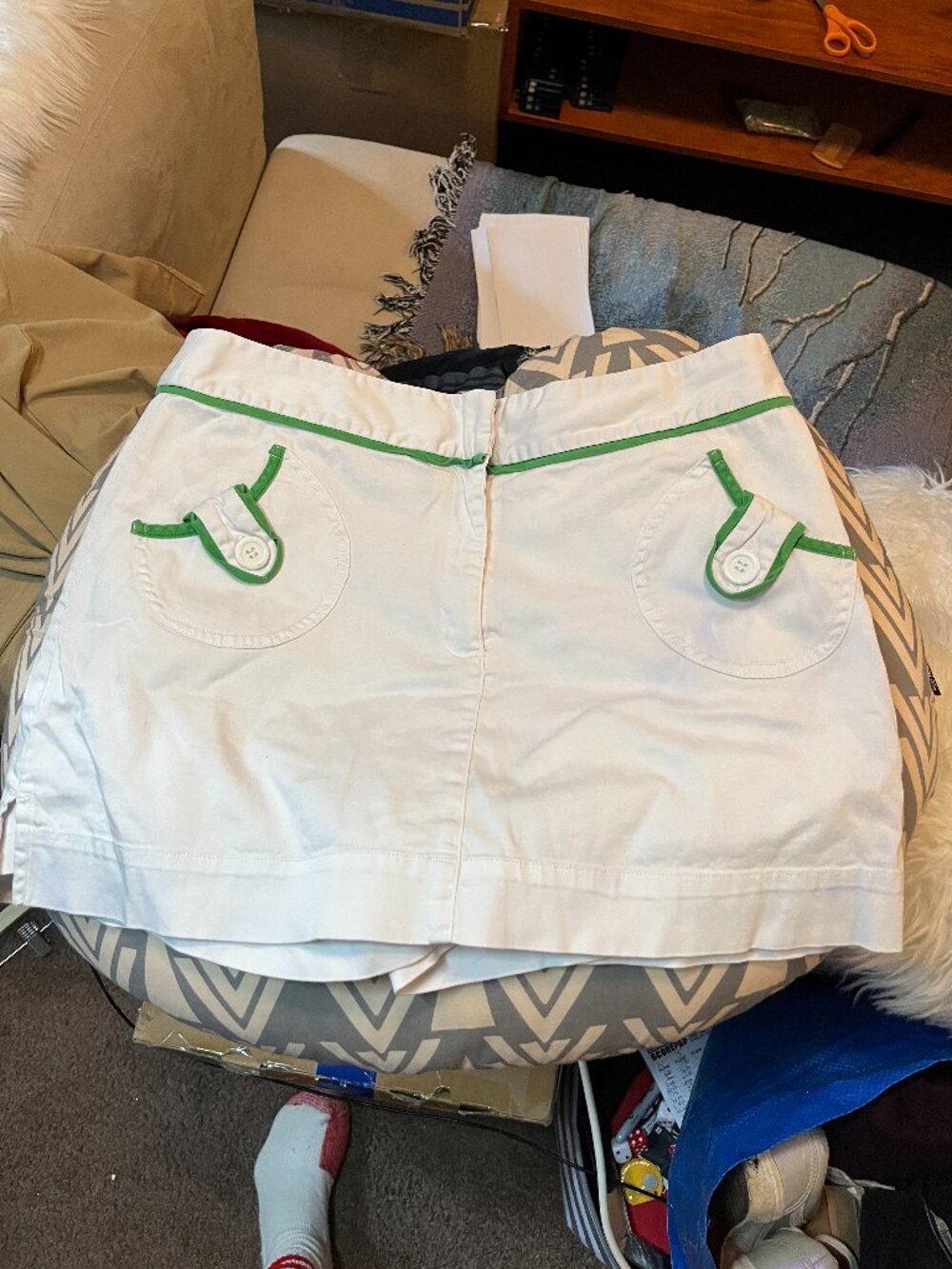 B. Moss White Mini Skirt with Green Contrast Trim | Size 8